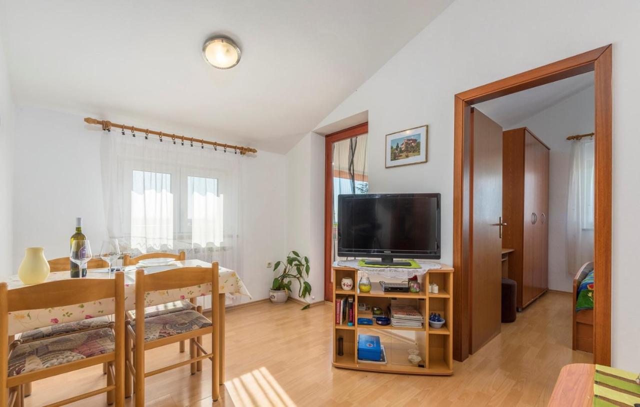 Apartments Ulika Цервар-Порат Экстерьер фото