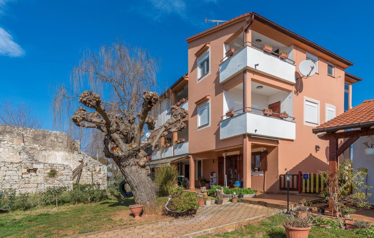 Apartments Ulika Цервар-Порат Экстерьер фото
